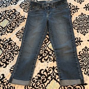 Women's Signature Levi Strauss & Co Modern Capri